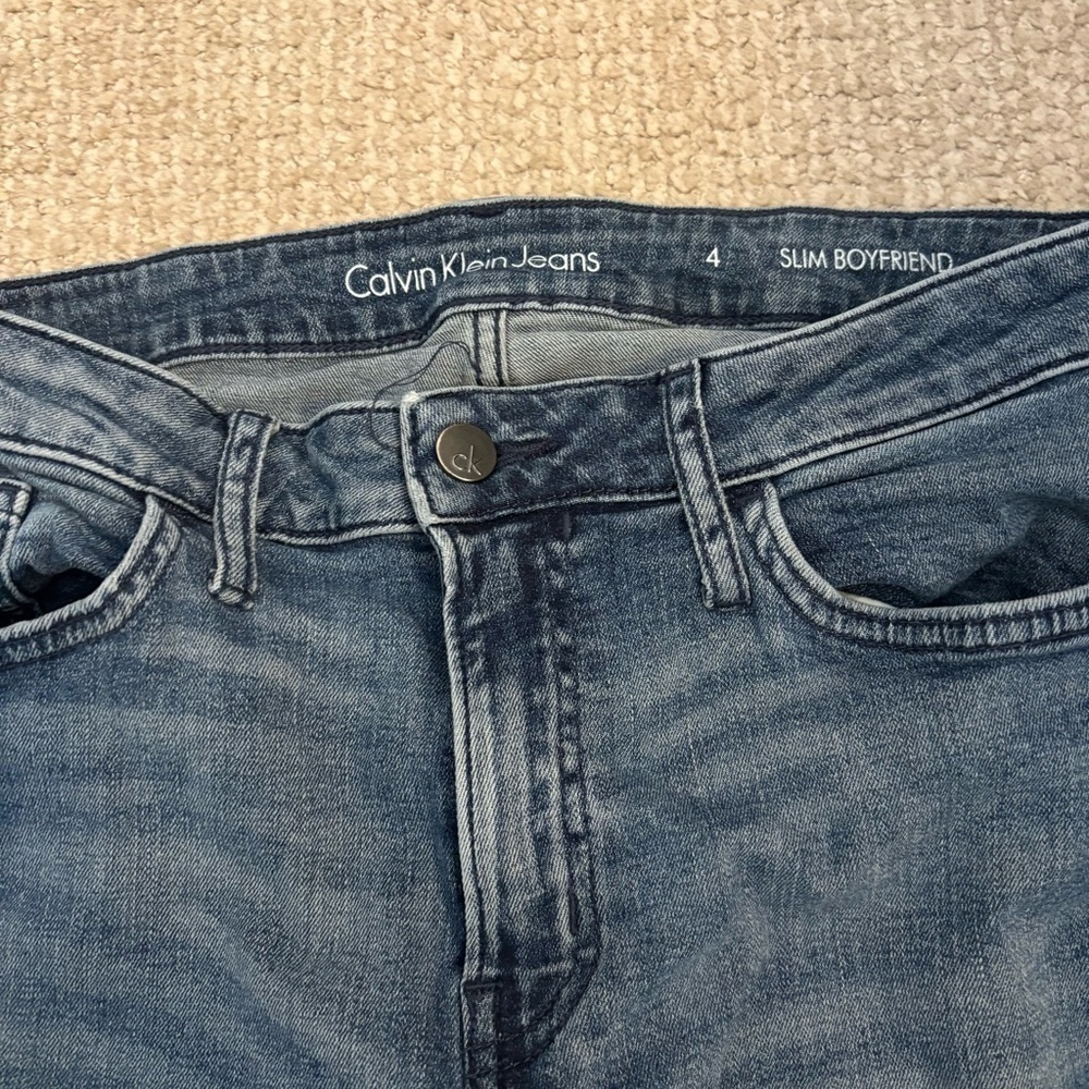 Calvin Klein Women’s Blue Jeans - size 4​ - Picture 3 of 5